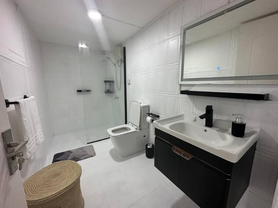 3 Bedroom Beachside Apartment - 30 Secs From Beach Flic-en-Flacq Eksteriør bilde